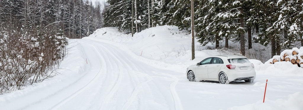 Winter und Schneechaos – die Auto-Winter-Not-Kiste